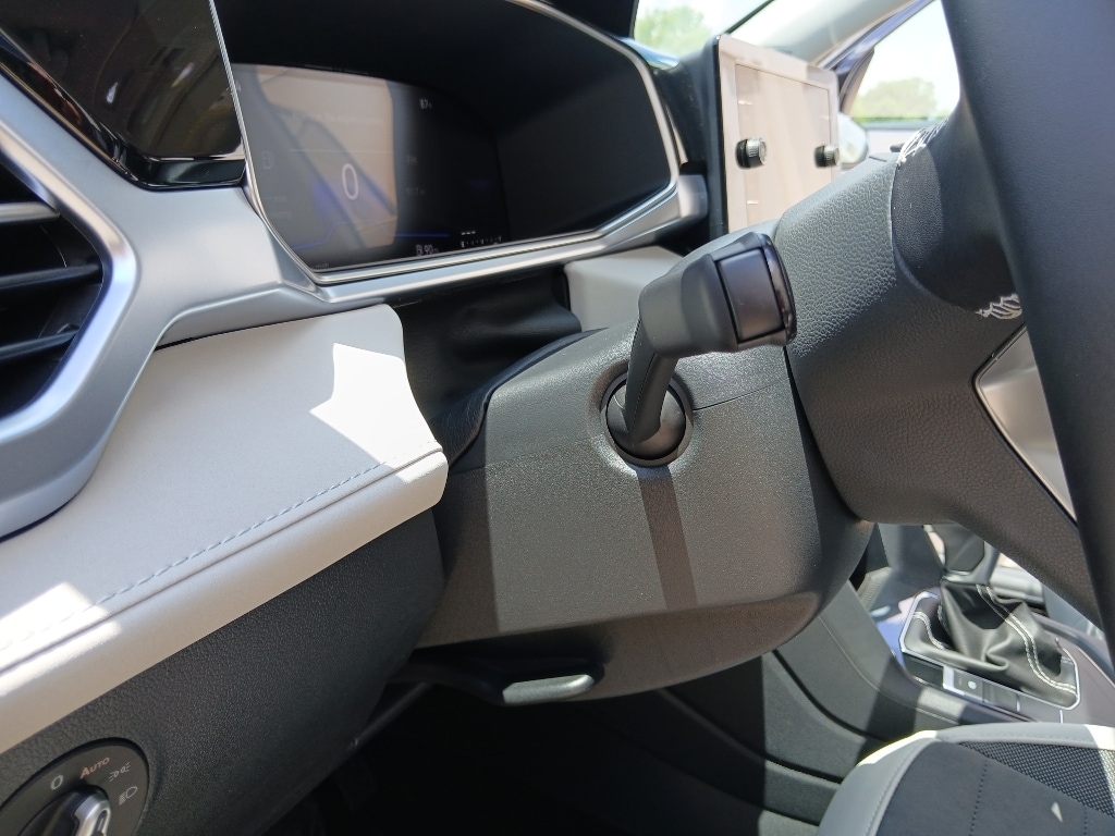 2026 Volkswagen Taos SE - Photo 19