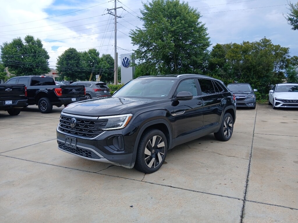Used 2024 Volkswagen Atlas Cross Sport 2.0T SE w/Technology Sport Utility