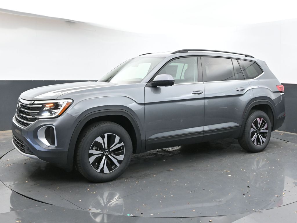 2025 Volkswagen Atlas SE photo 2