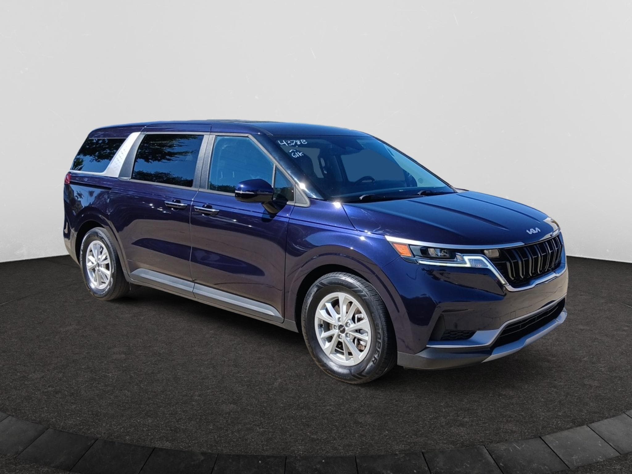2024 Kia Carnival LX Seat Pkg