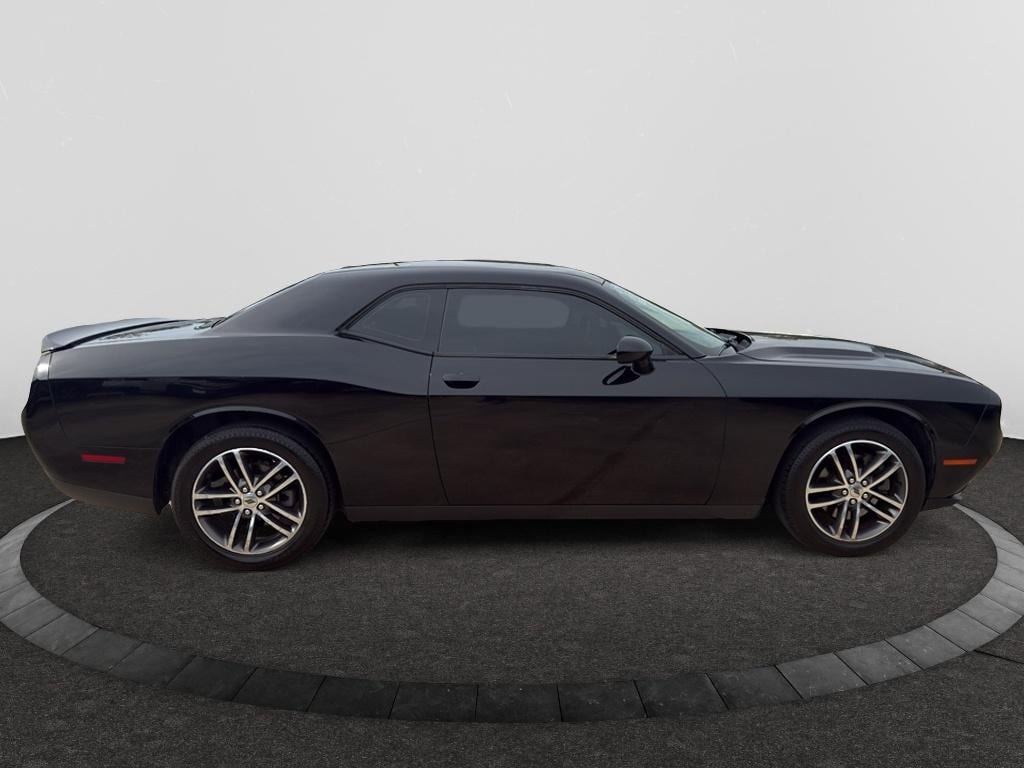 Used 2019 Dodge Challenger SXT Coupe