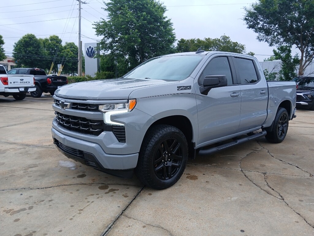 Used 2024 Chevrolet Silverado RST Crew Cab