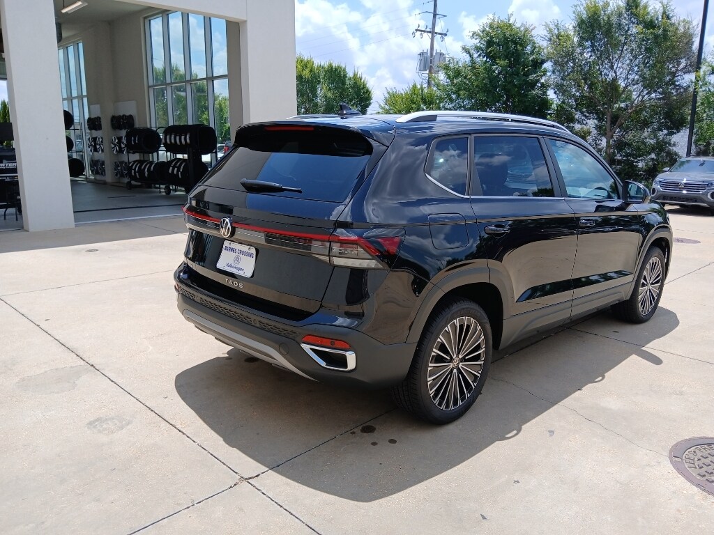 2026 Volkswagen Taos SE - Photo 6