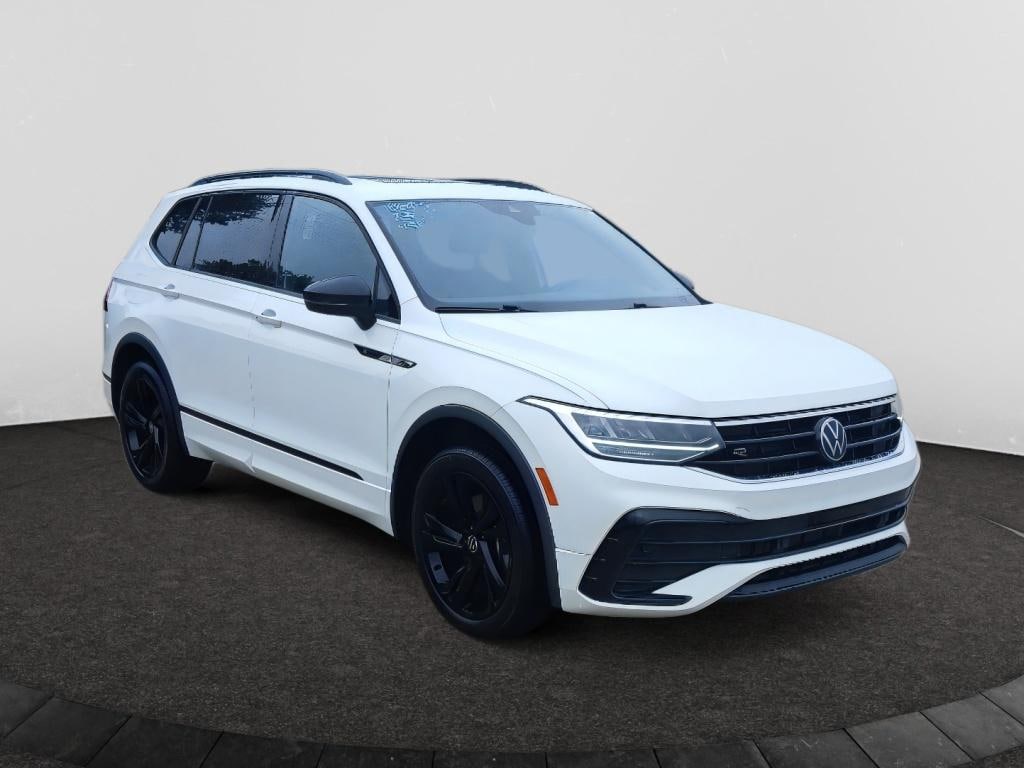 Used 2024 Volkswagen Tiguan SE R-Line Black Sport Utility