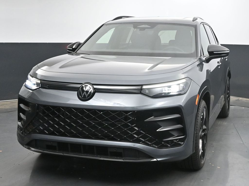 2025 Volkswagen Tiguan SE R-Line Black photo 2