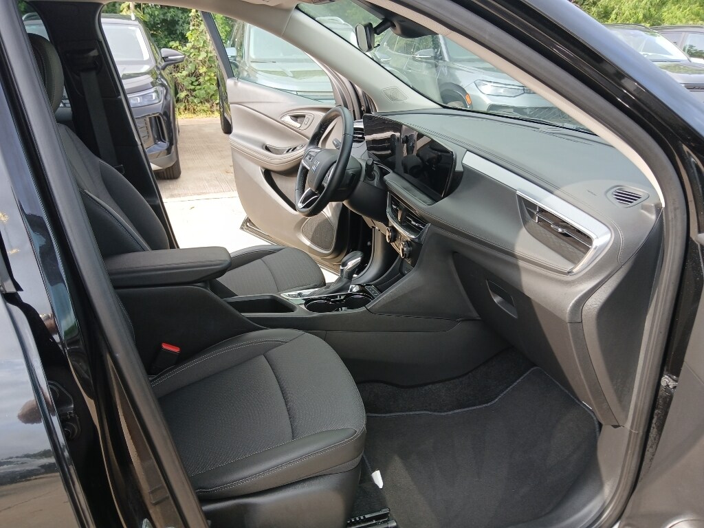 2025 Buick Encore GX Preferred - Photo 21