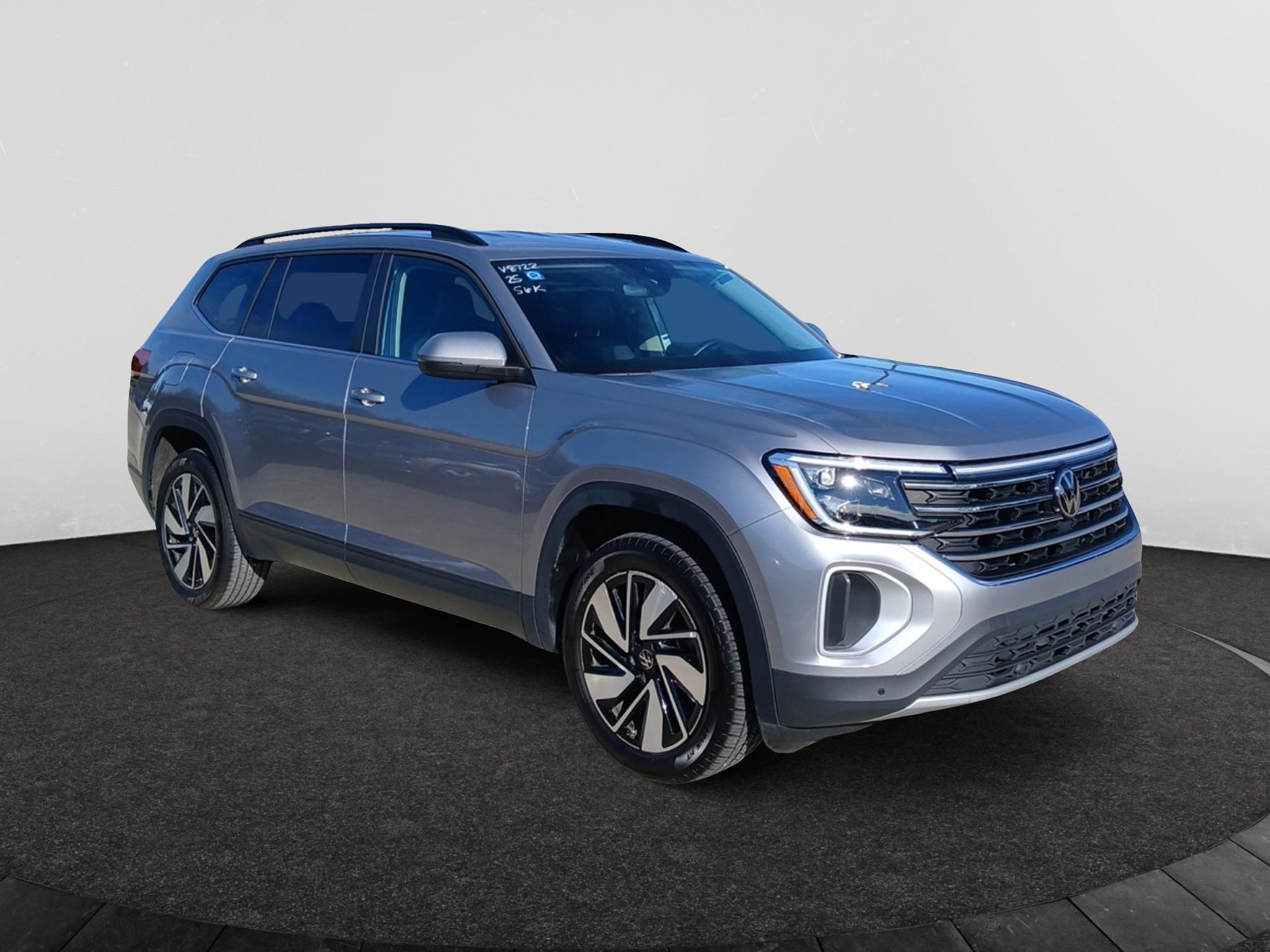 2025 Volkswagen Atlas SE w/Tech