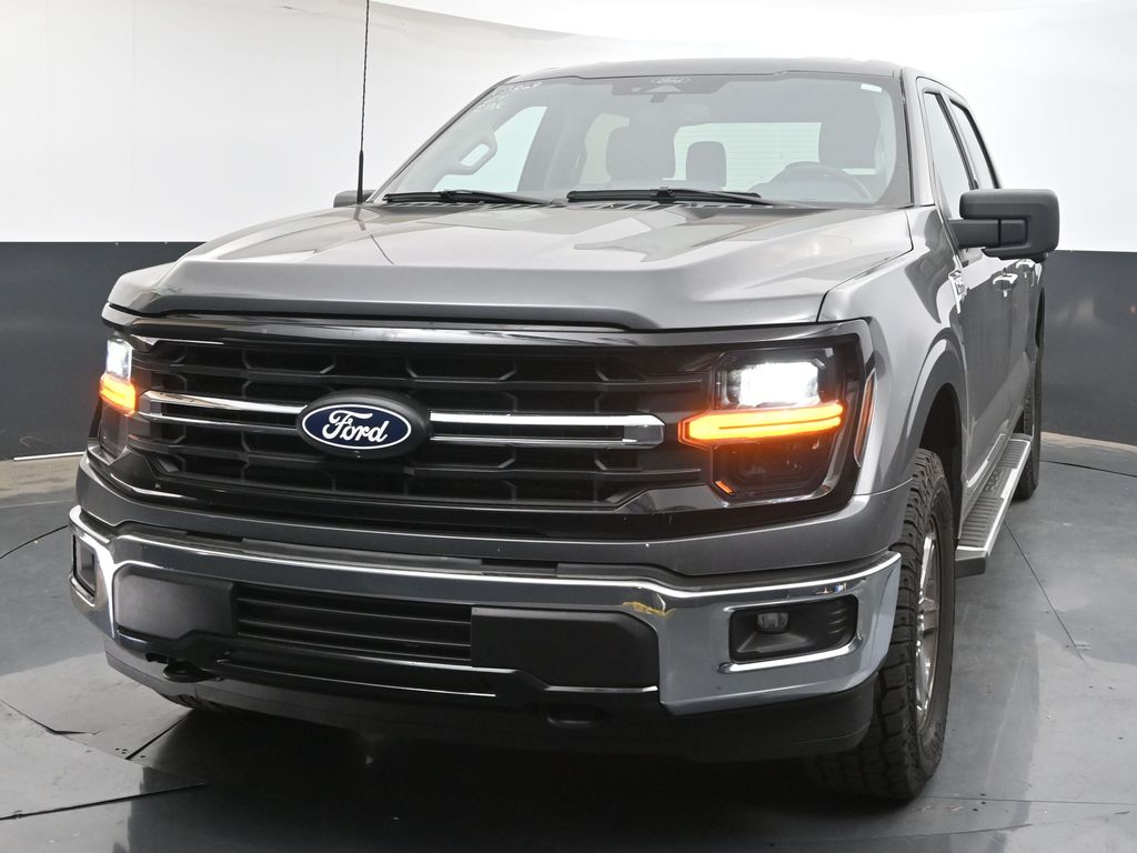 2024 Ford F-150 XLT photo 2