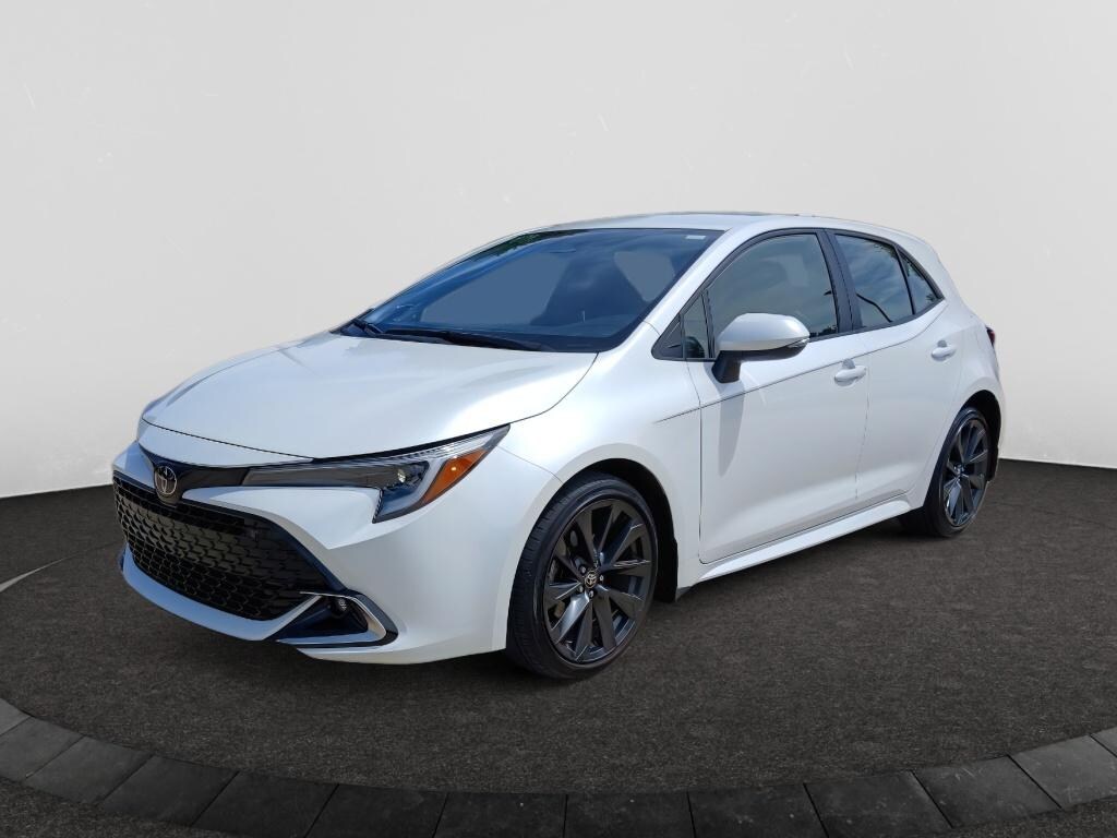 Used 2025 Toyota Corolla Hatchback XSE Hatchback