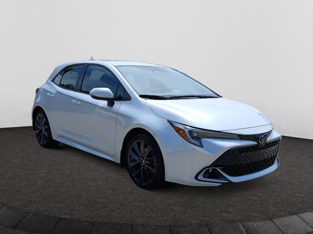 Used 2025 Toyota Corolla Hatchback XSE Hatchback