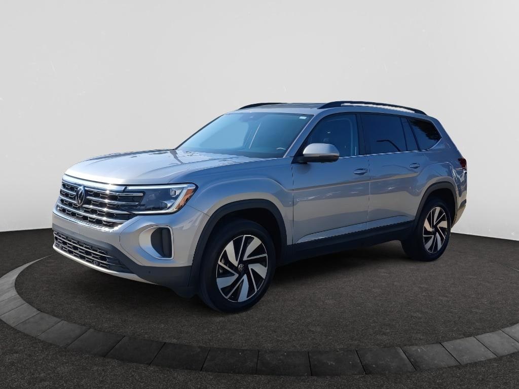 Certified 2025 Volkswagen Atlas 2.0T SE w/Technology Sport Utility