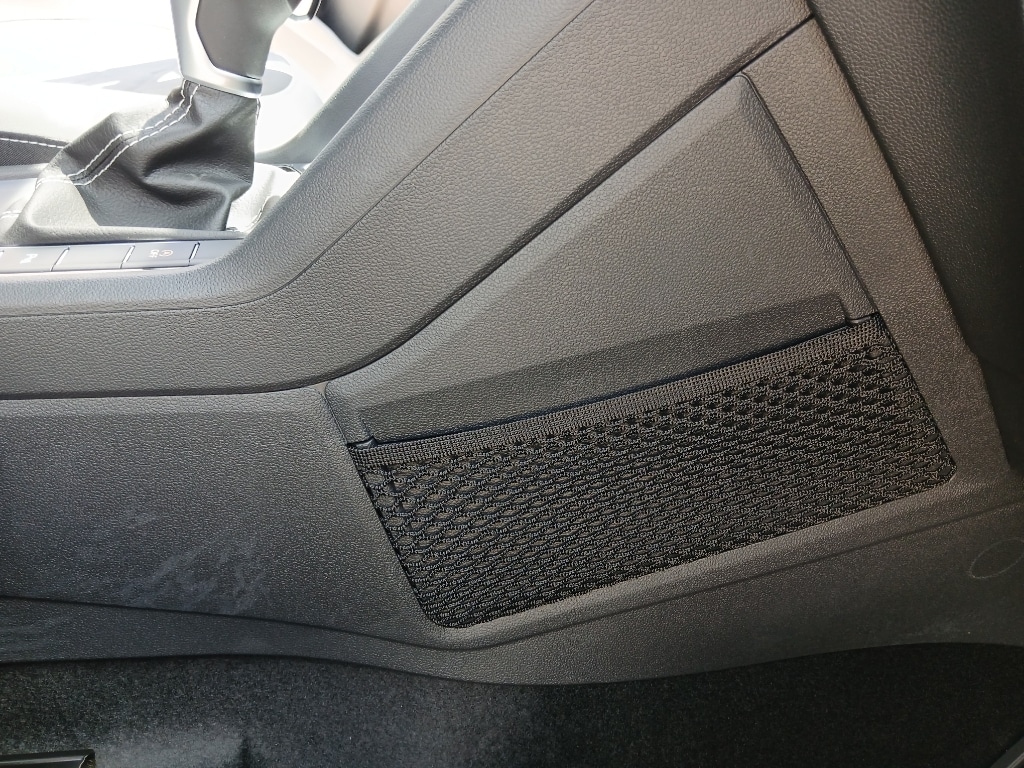 2026 Volkswagen Taos SE - Photo 43