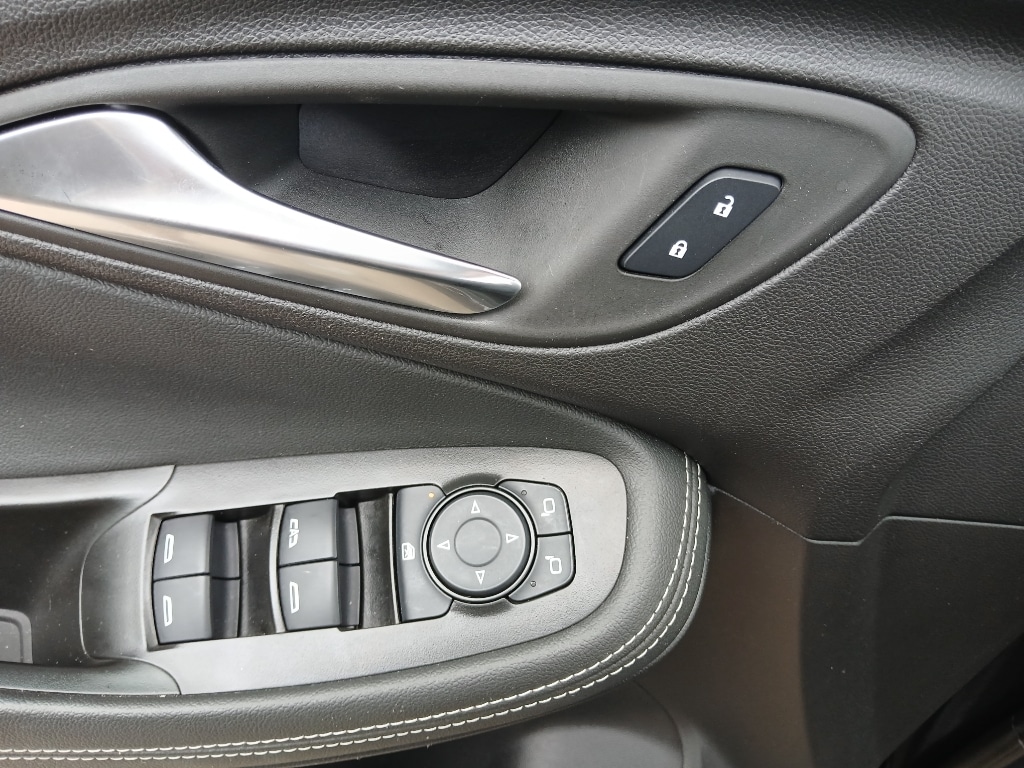 2025 Buick Encore GX Preferred - Photo 10