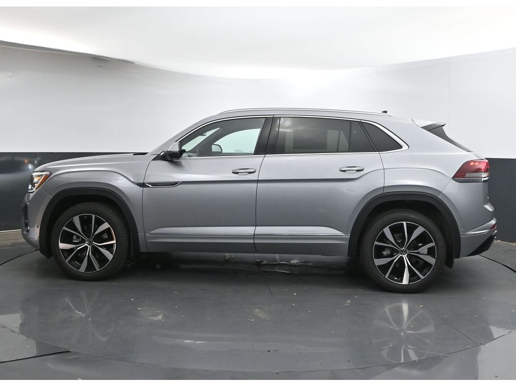 2026 Volkswagen Atlas Cross Sport SEL Premium R-Line photo 4