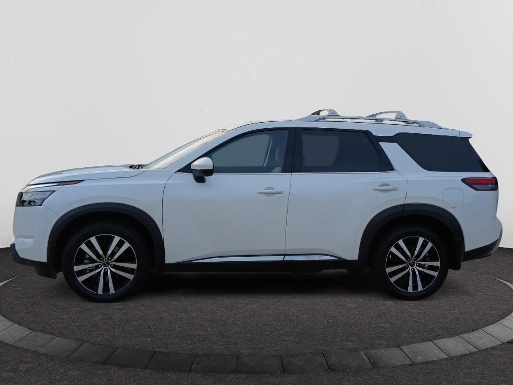 Used 2025 Nissan Pathfinder Platinum Sport Utility