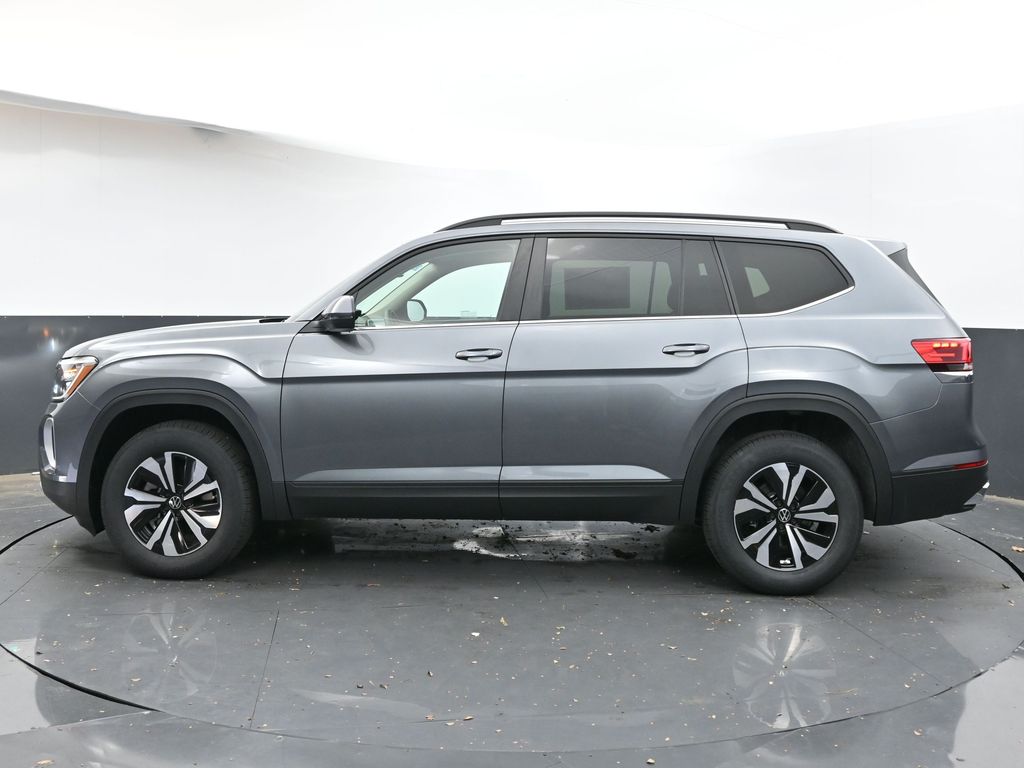 2025 Volkswagen Atlas SE photo 3