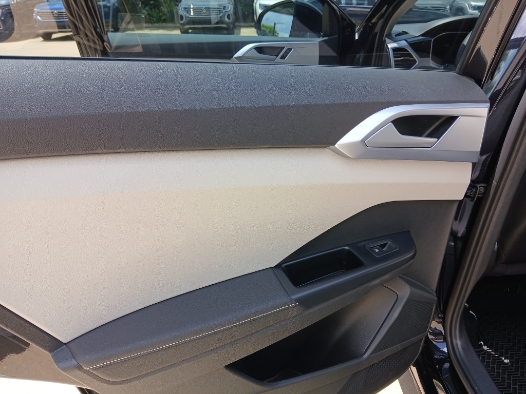 2026 Volkswagen Taos SE - Photo 29