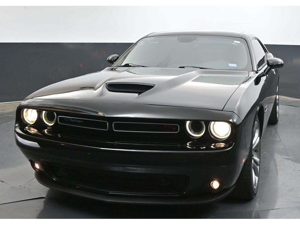 2021 Dodge Challenger R/T photo 2