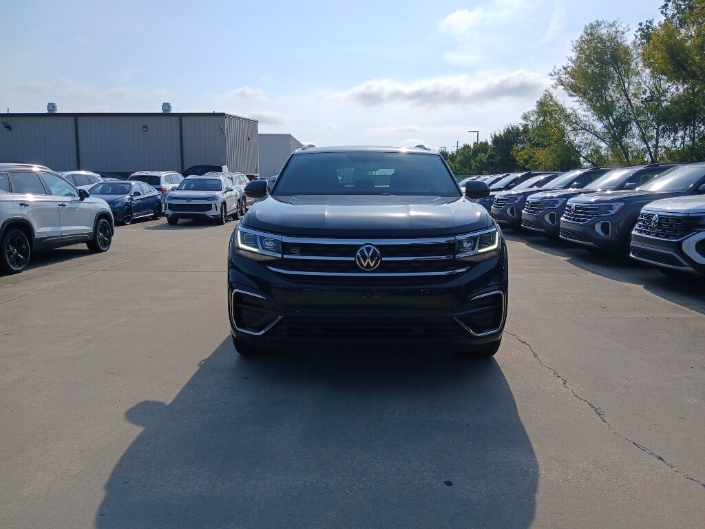 Used 2021 Volkswagen Atlas Cross Sport 3.6L V6 SE w/Technology R-Line Sport Utility