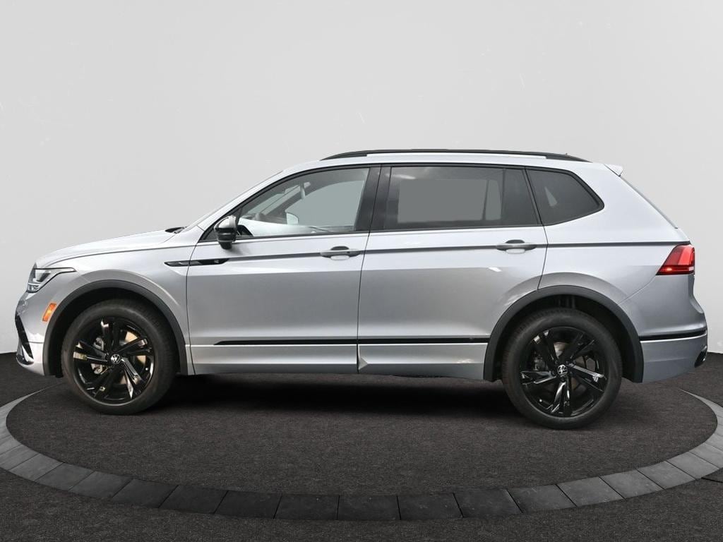 Certified 2024 Volkswagen Tiguan SE R-Line Black SUV
