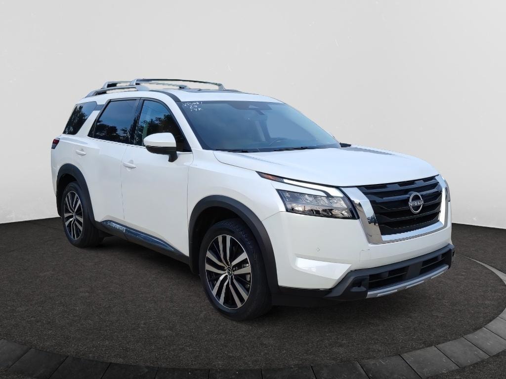 Used 2025 Nissan Pathfinder Platinum Sport Utility