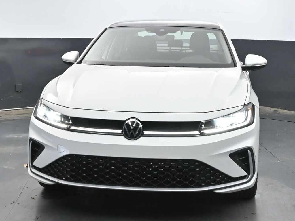 2025 Volkswagen Jetta SEL photo 2