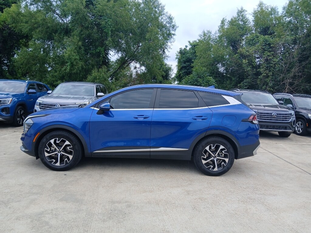 Used 2025 Kia Sportage EX Sport Utility