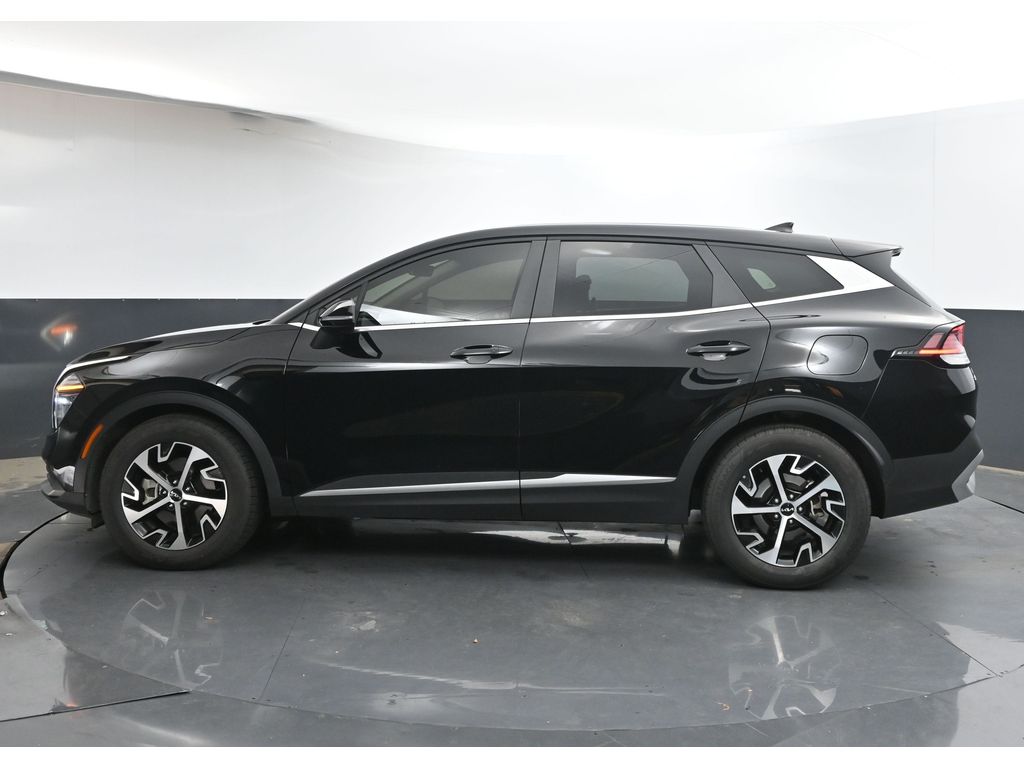 2024 Kia Sportage EX photo 4