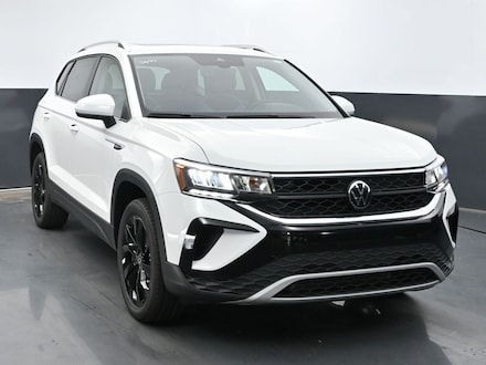 2024 Volkswagen Taos SE Sport Utility