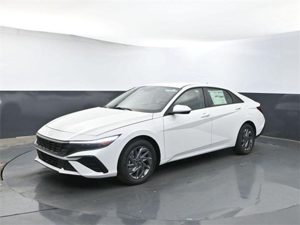 New 2025 Hyundai Elantra Hybrid Blue Sedan