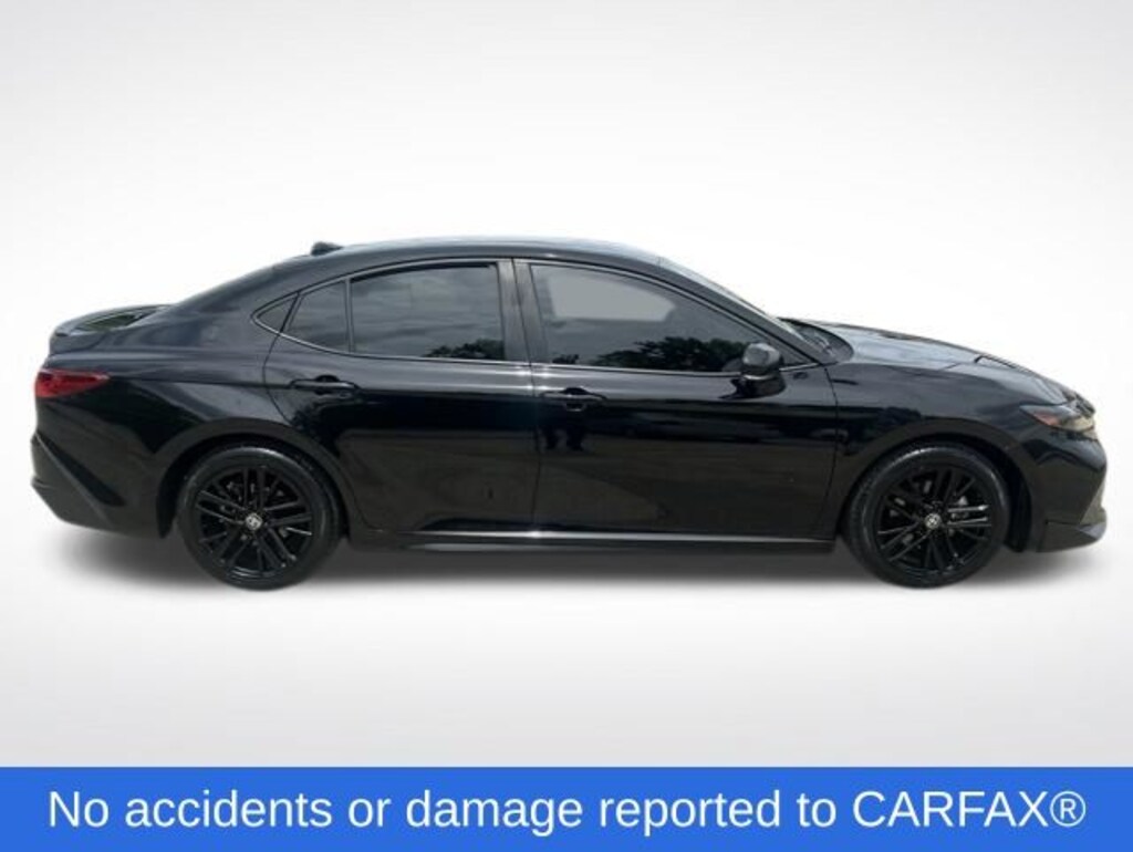 Used 2025 Toyota Camry SE Sedan