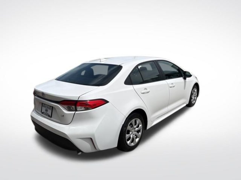Used 2024 Toyota Corolla LE Sedan