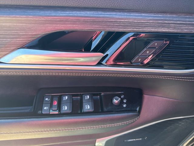 2024 Jeep Wagoneer L Series II - Photo 14