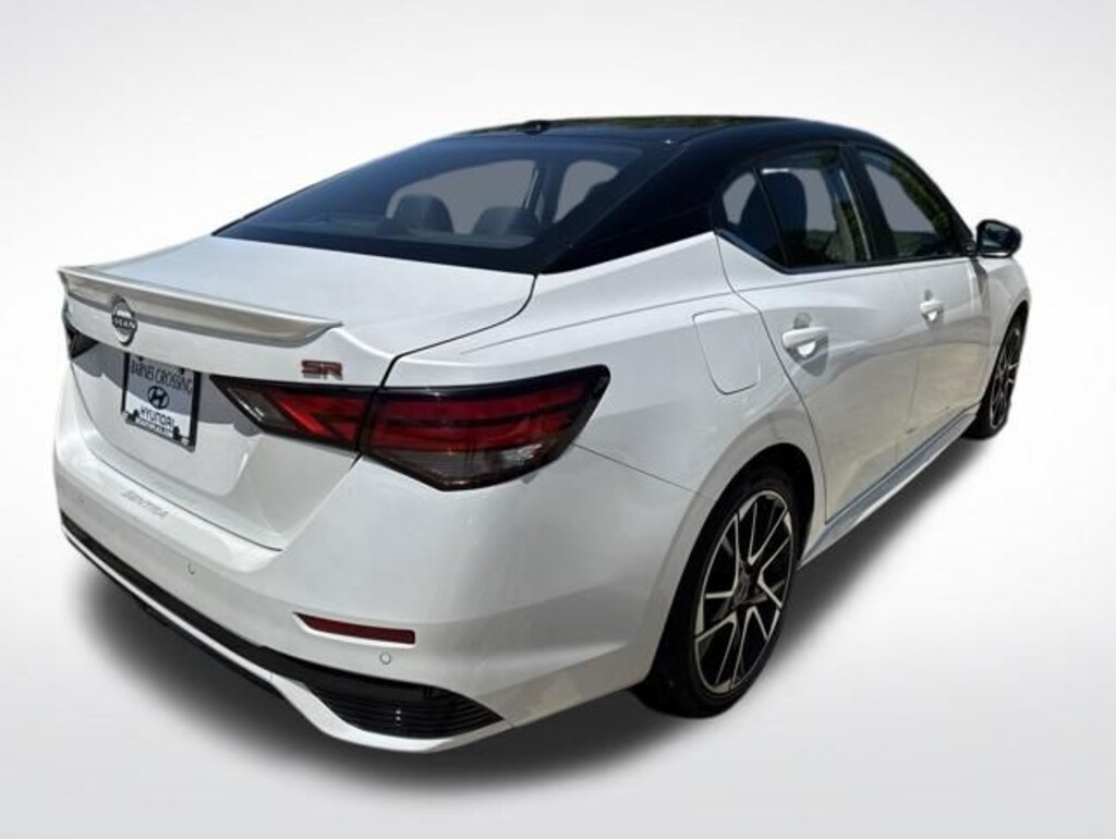 Used 2024 Nissan Sentra SR Sedan