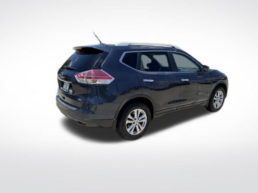 Used 2016 Nissan Rogue SV SUV