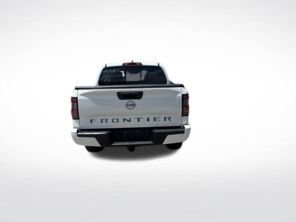 Used 2025 Nissan Frontier SV Truck Crew Cab