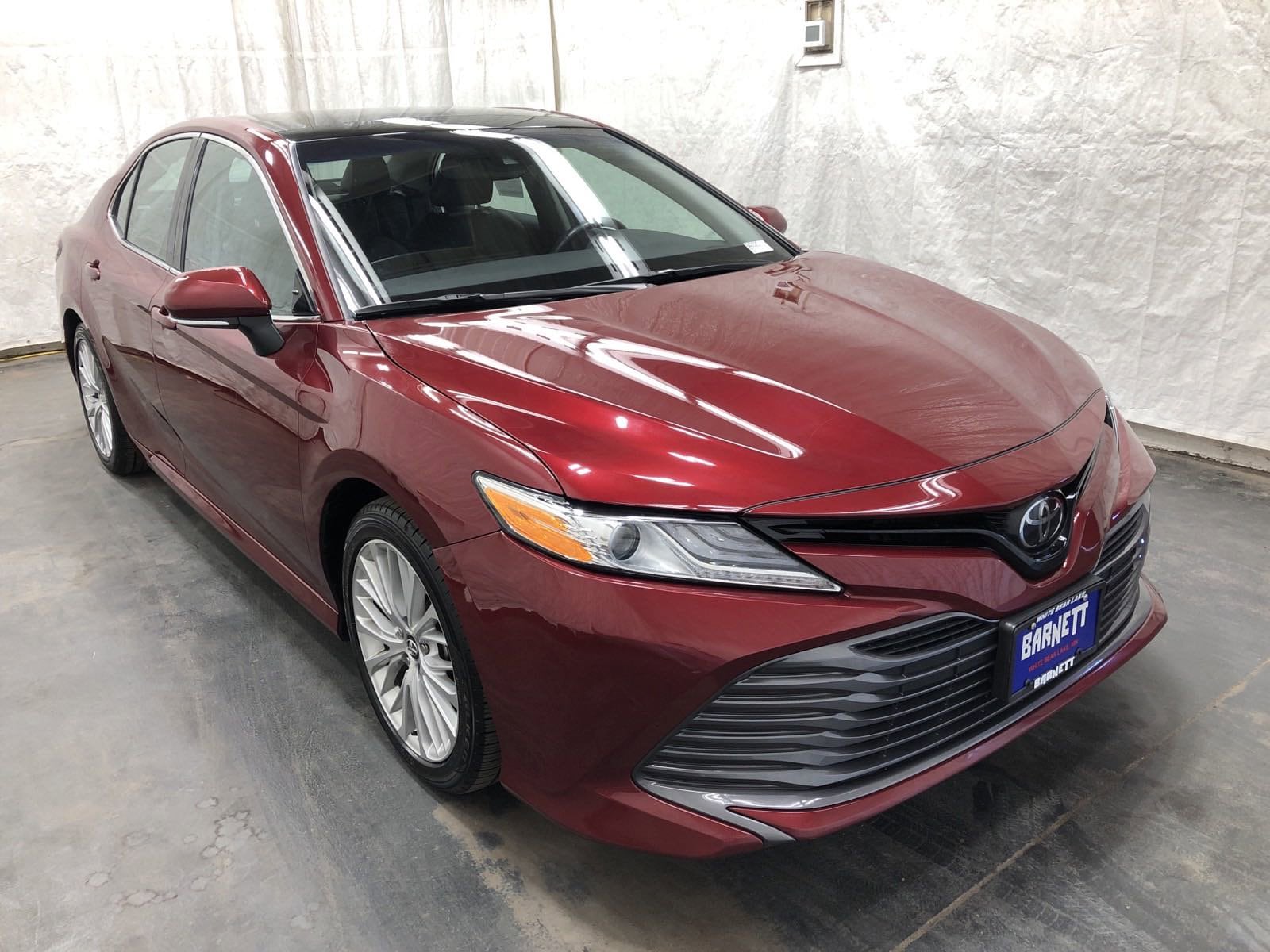 Used 2020 Toyota Camry XLE with VIN 4T1F11AK4LU890928 for sale in White Bear Lake, Minnesota