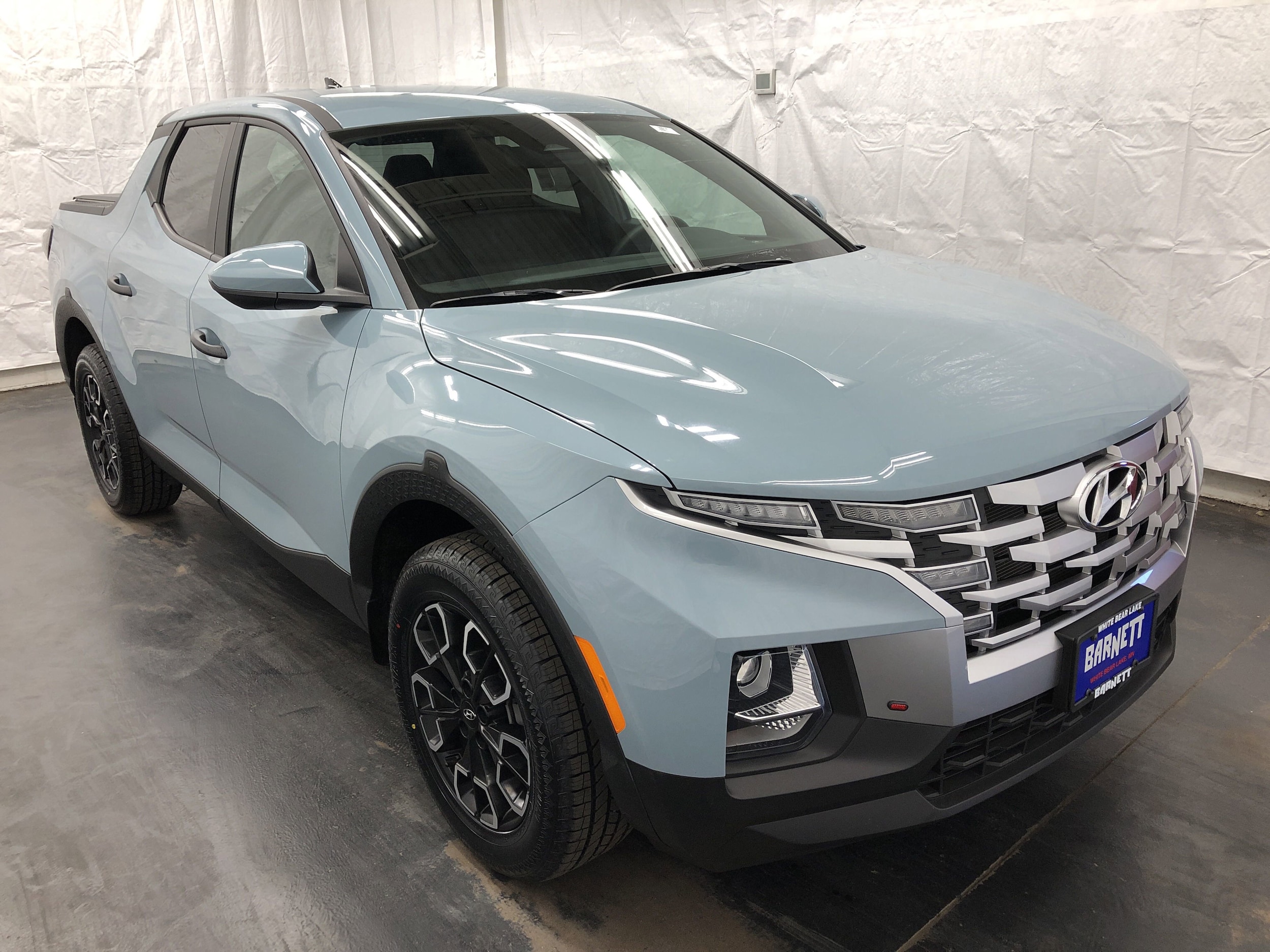 Used 2022 Hyundai Santa Cruz SE with VIN 5NTJADAE4NH018516 for sale in White Bear Lake, Minnesota