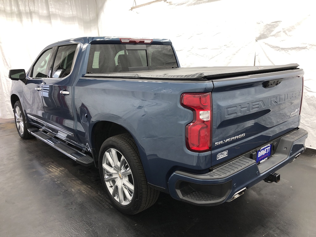 Used 2024 Chevrolet Silverado 1500 High Country Truck Crew Cab