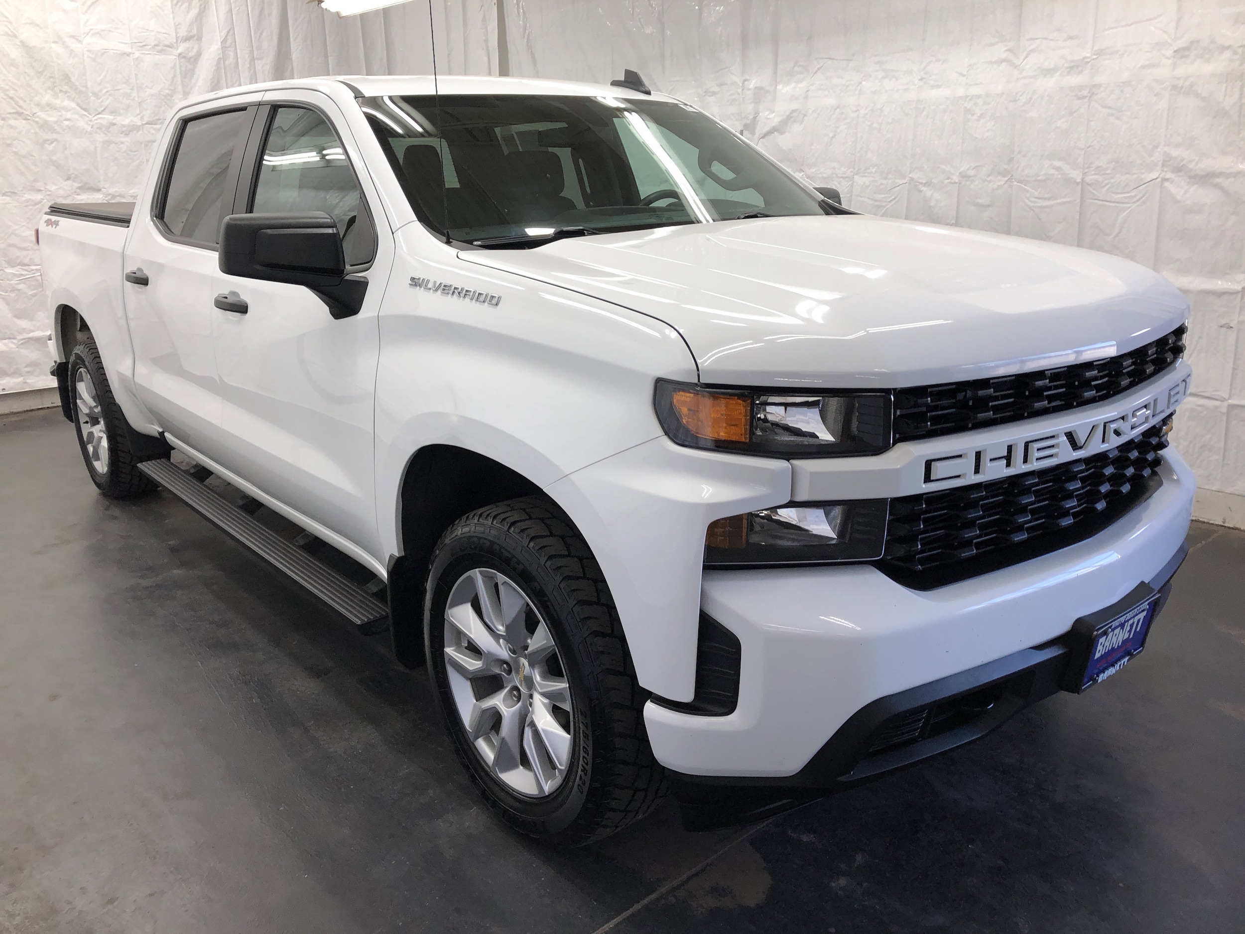 Used 2021 Chevrolet Silverado 1500 Custom with VIN 3GCPYBEK5MG304729 for sale in Saint Paul, Minnesota