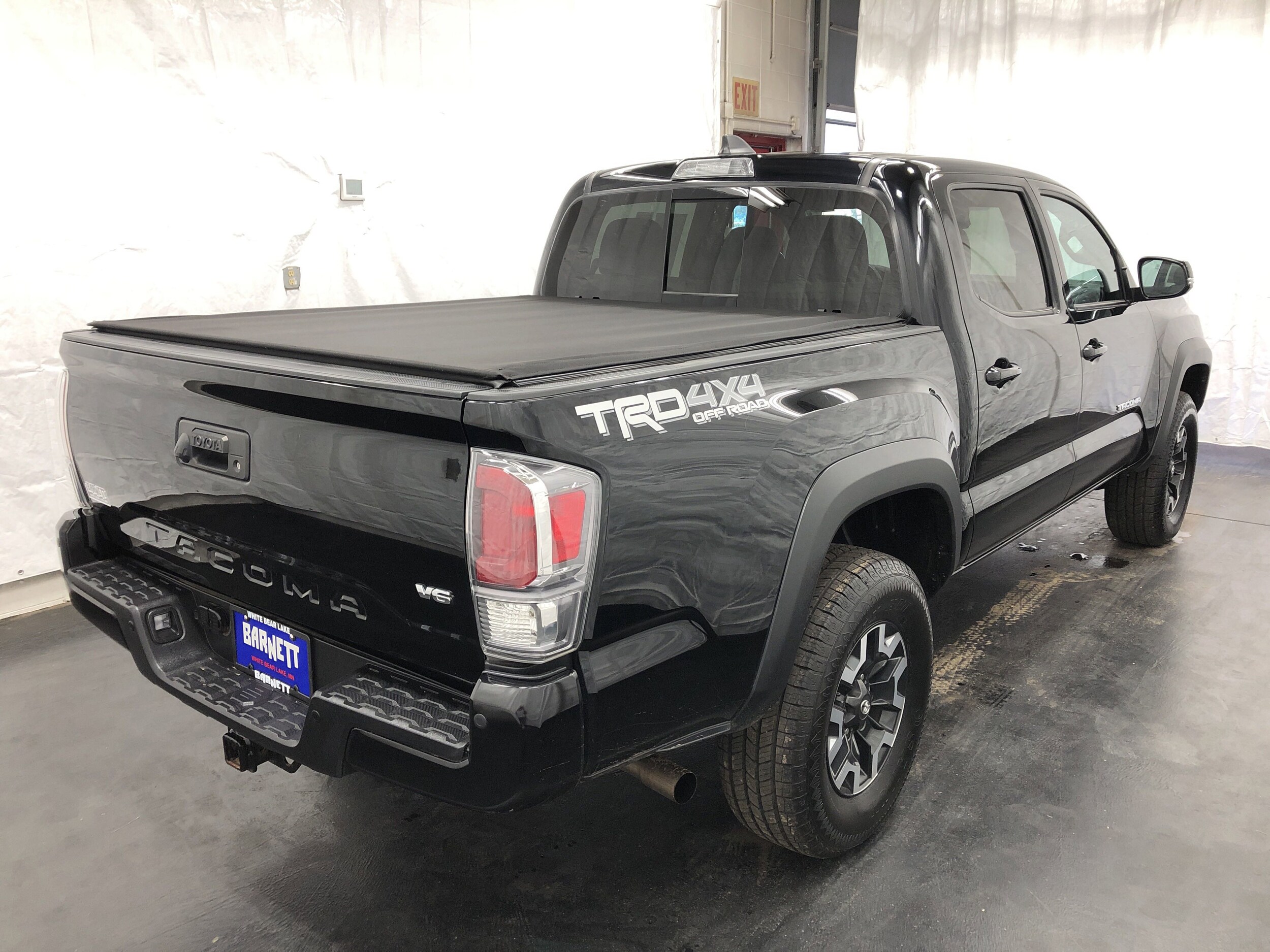 2022 Toyota Tacoma SR5 photo 3