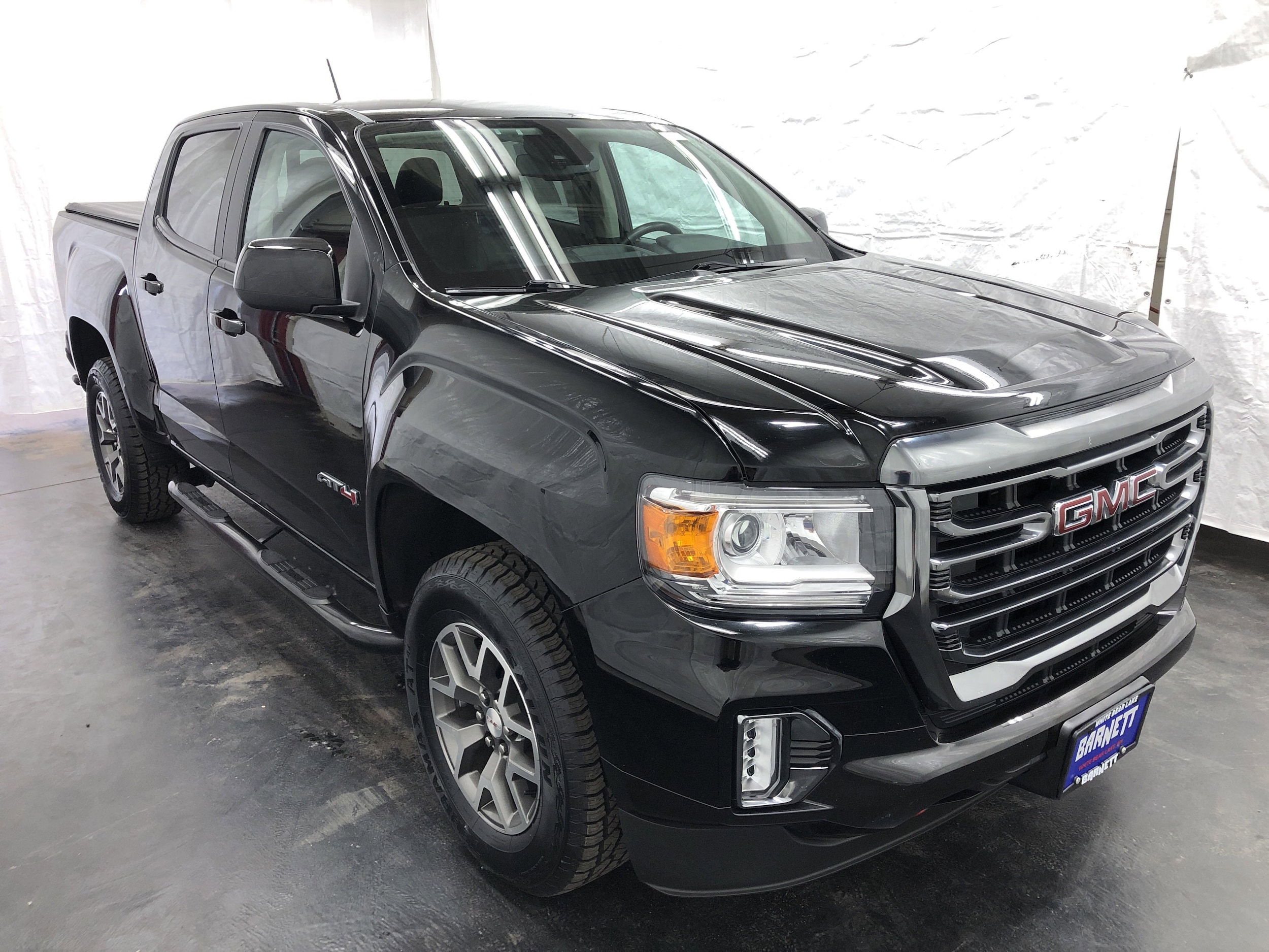 Used 2022 GMC Canyon AT4 with VIN 1GTG6FEN6N1102621 for sale in White Bear Lake, Minnesota