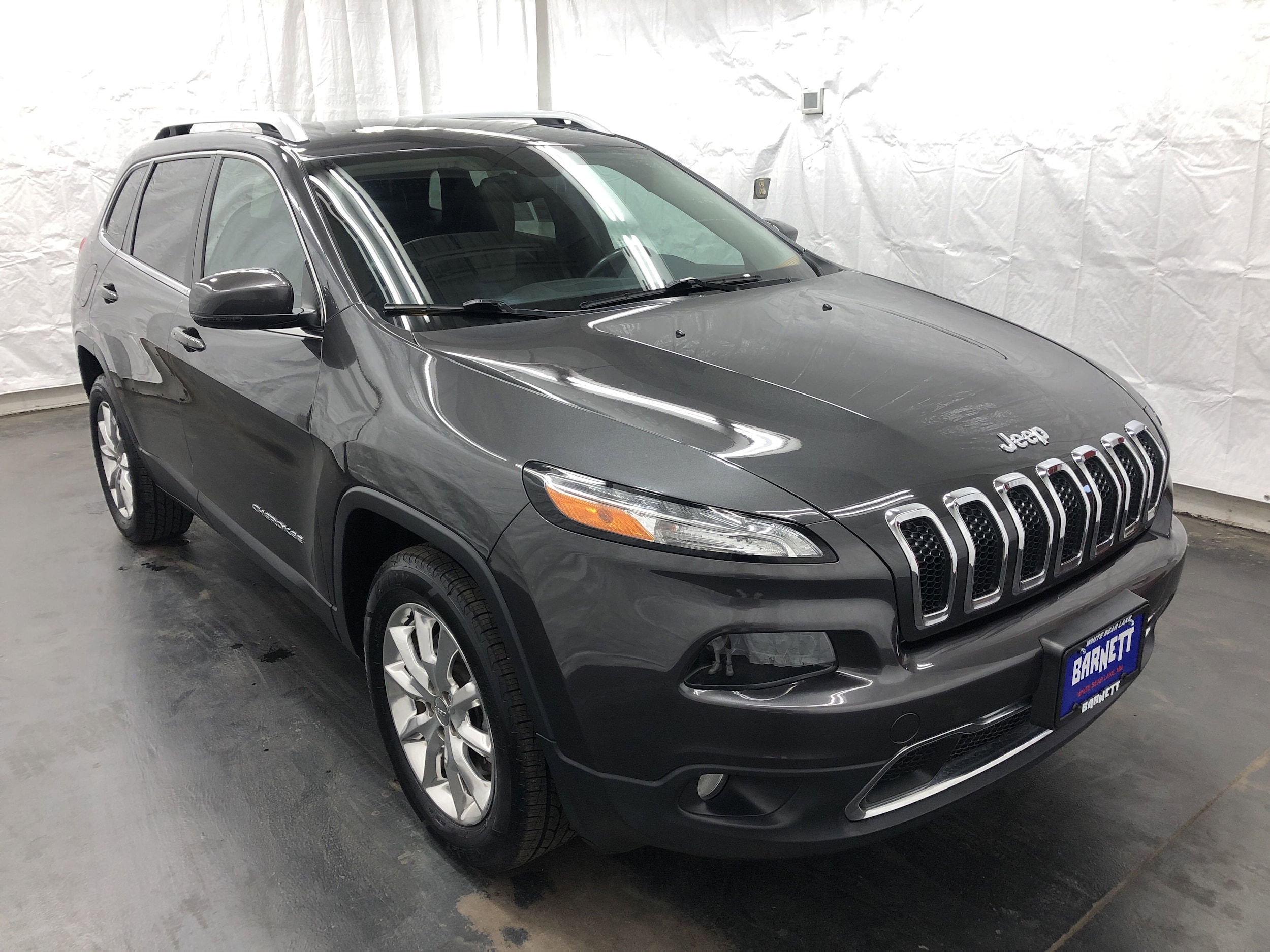 Used 2014 Jeep Cherokee Limited with VIN 1C4PJMDS6EW310964 for sale in White Bear Lake, Minnesota