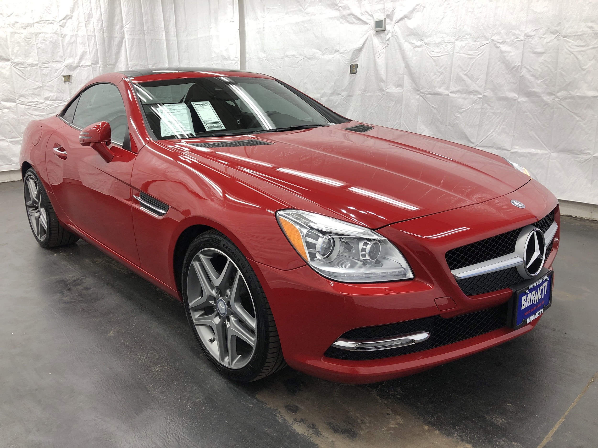 Used 2014 Mercedes-Benz SLK-Class SLK250 with VIN WDDPK4HA6EF091542 for sale in Saint Paul, Minnesota
