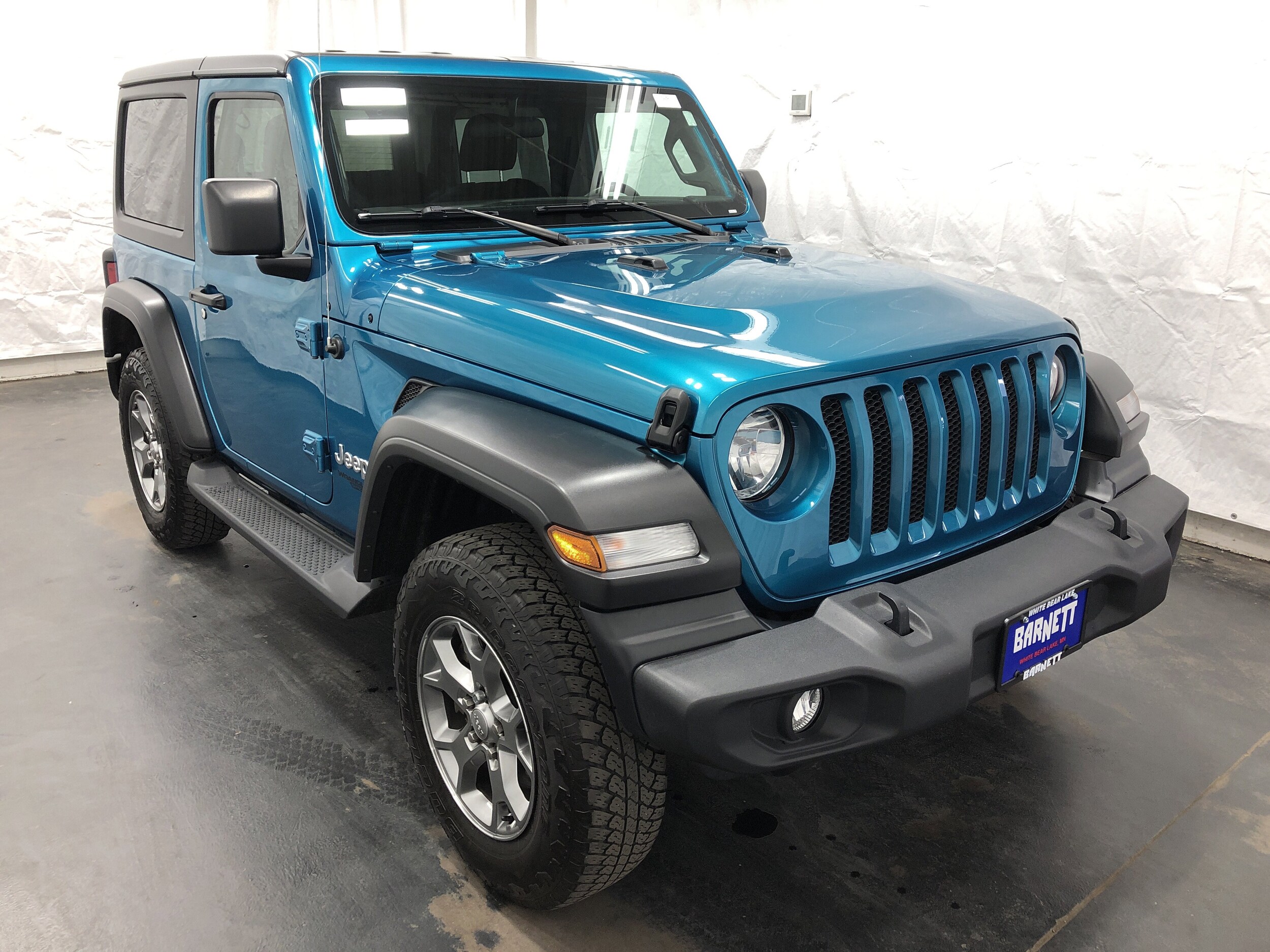 2020 Jeep Wrangler Sport S photo 2