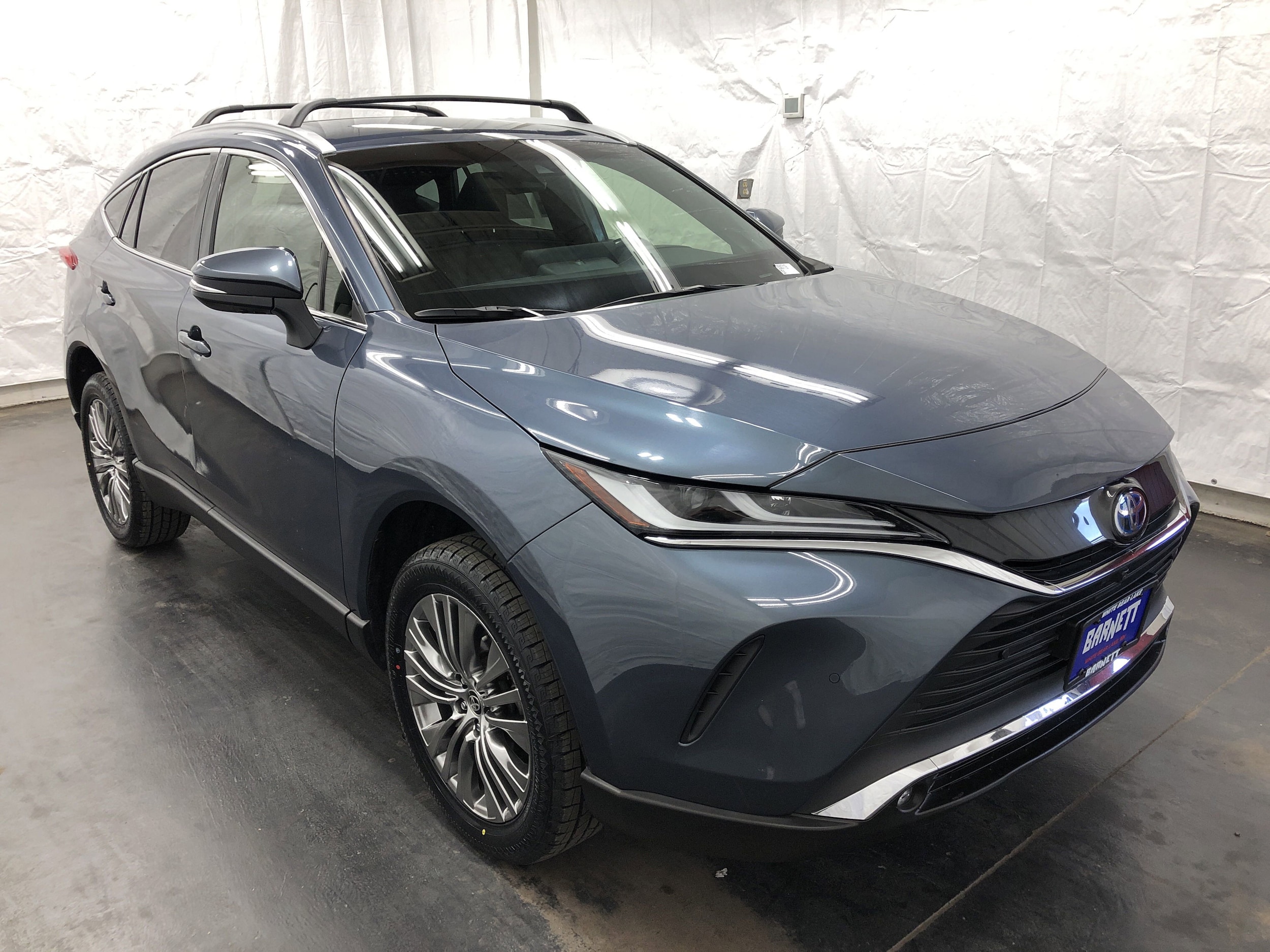 Used 2022 Toyota Venza Limited with VIN JTEAAAAHXNJ099032 for sale in White Bear Lake, Minnesota