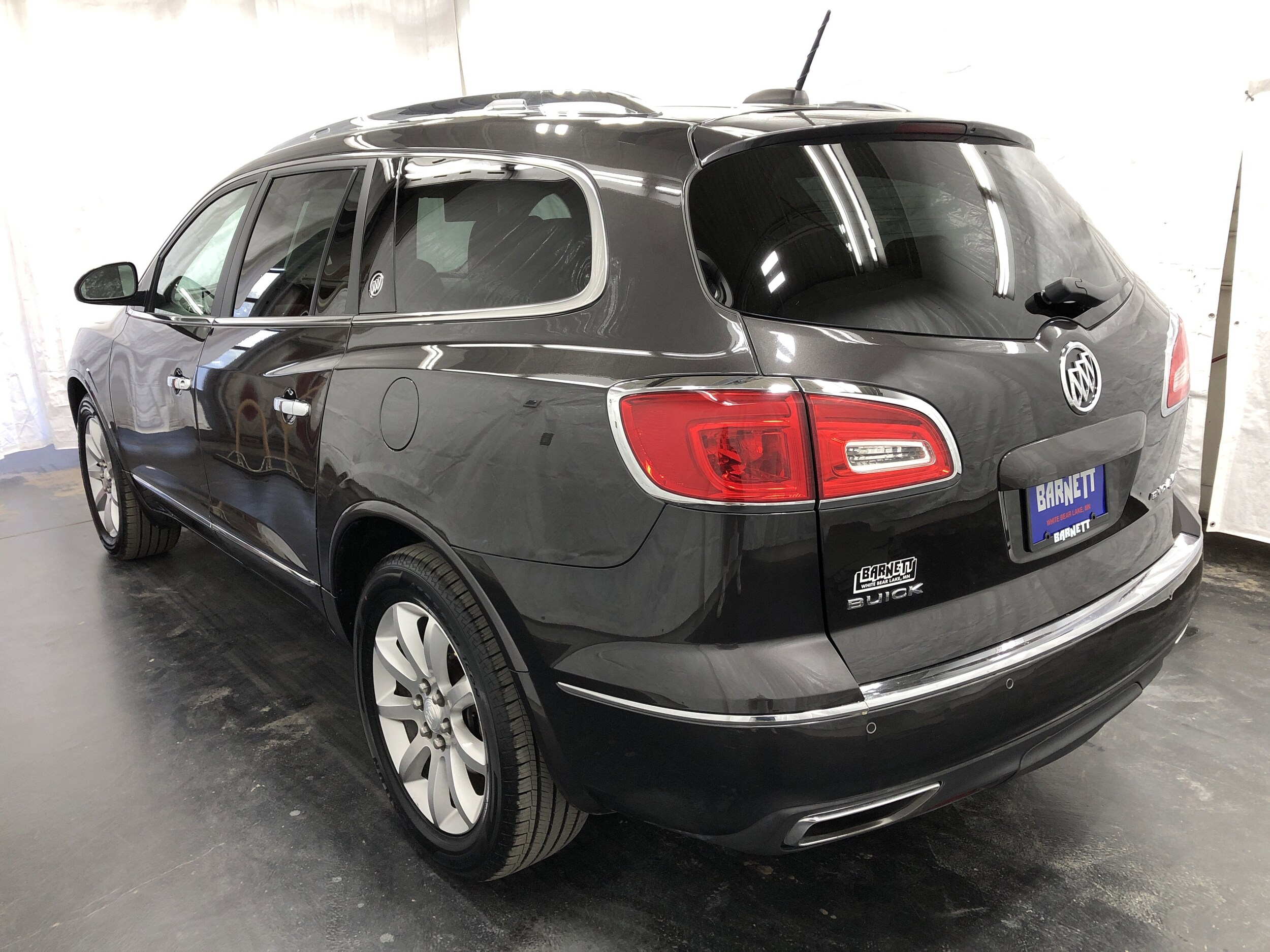 2017 Buick Enclave Premium photo 4