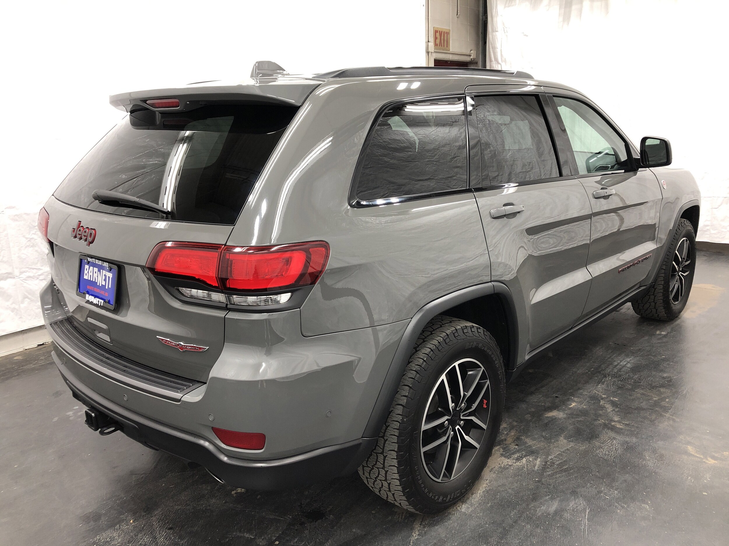 2021 Jeep Grand Cherokee Trailhawk photo 3