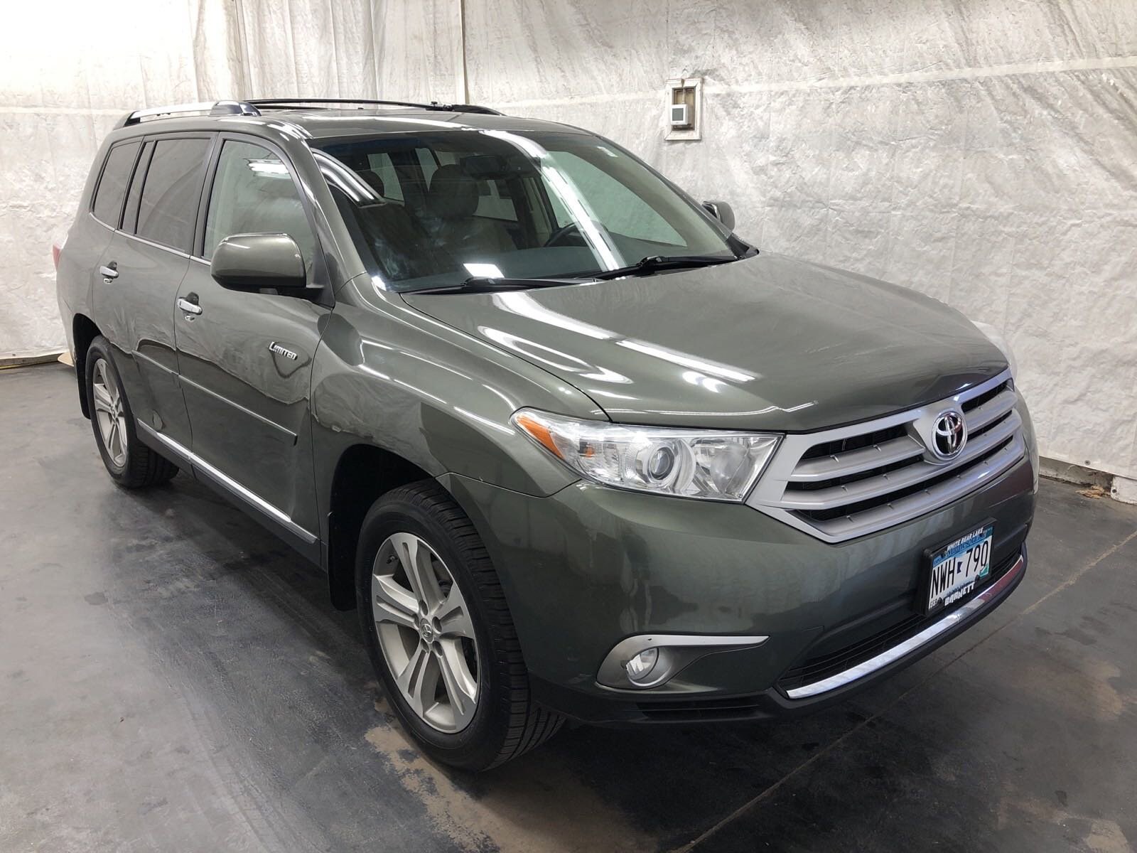 Used 2012 Toyota Highlander Limited with VIN 5TDDK3EH8CS153545 for sale in White Bear Lake, Minnesota