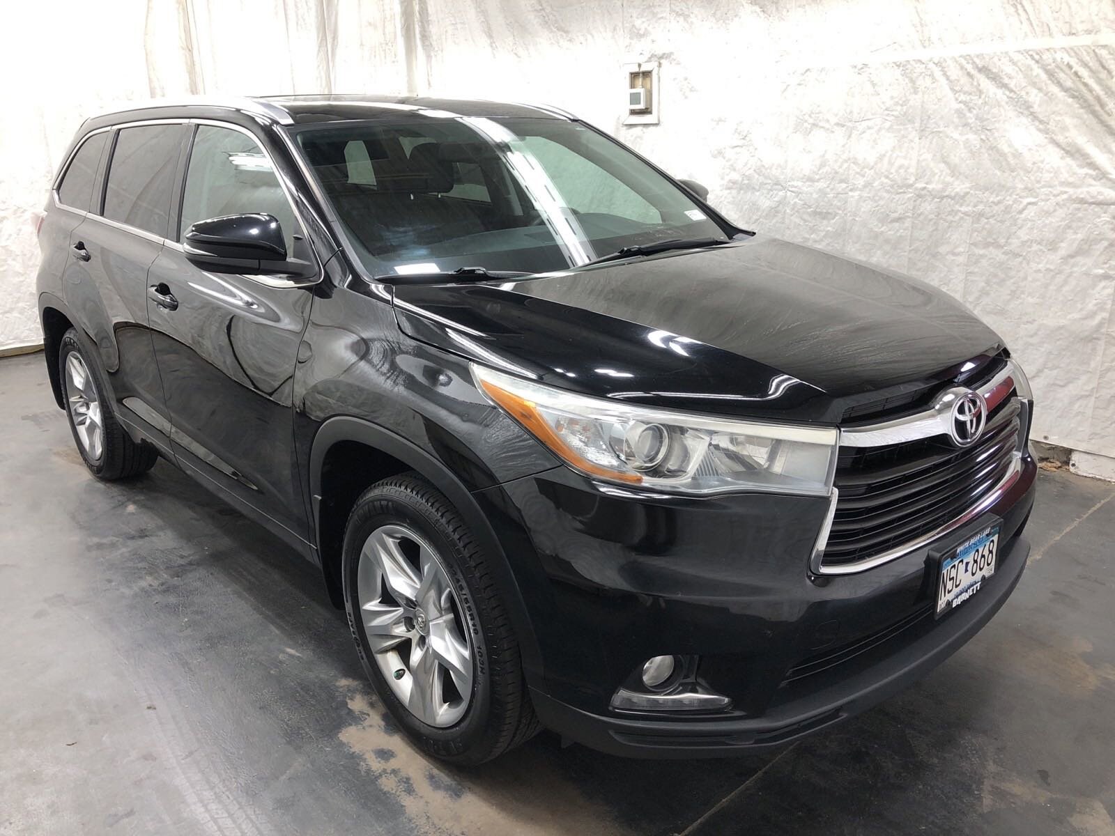 Used 2015 Toyota Highlander Limited with VIN 5TDDKRFHXFS091510 for sale in White Bear Lake, MN